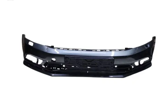 Volkswagen Jetta VI Front bumper 5C680721 5C6807217A