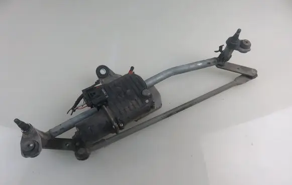 Volkswagen PASSAT B7 Front wiper linkage 3AB955023