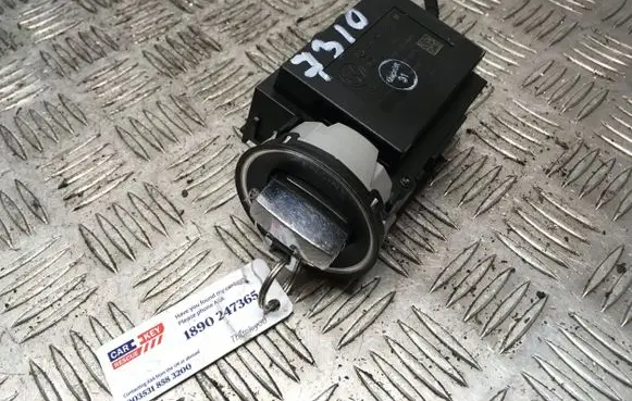 Volkswagen PASSAT B6 Ignition lock 3C0905843 33303301 11601200324484