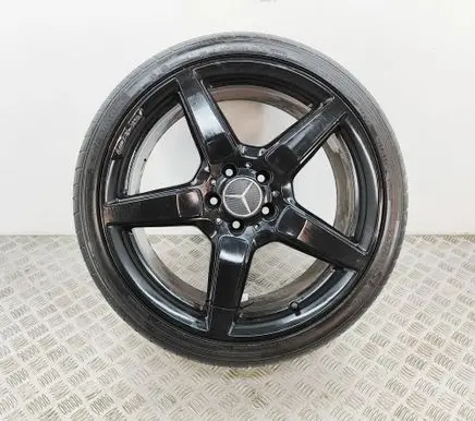 Mercedes-Benz CLS C218 X218 R19 alloy rim A2184011702