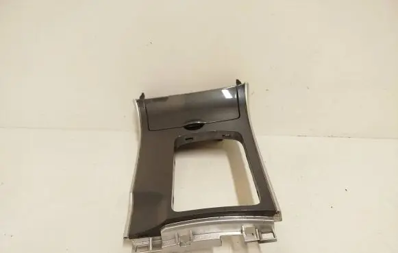 Mazda 6 Car ashtray GJ6A2011