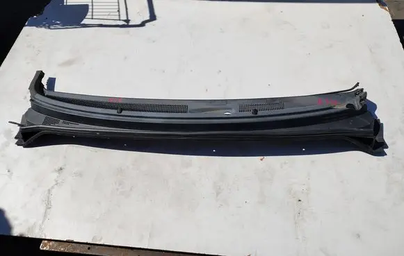Hyundai H-1, Starex, Satellite Wiper trim 