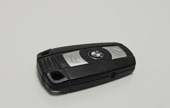 BMW X1 E84 Ignition key/card 6936585
