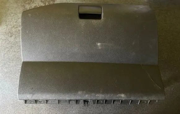 Peugeot Partner Glove box lid/cover 9680941977