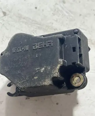 Volvo S60 Air flap motor/actuator 74931E 080502