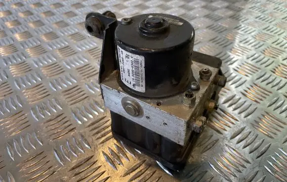 Volvo V50 ABS Pump 4N512C405GB 30794728 10020603024