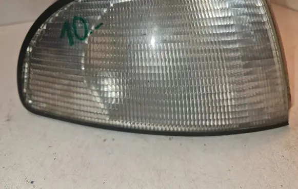 Audi A4 S4 B5 8D Front indicator light 6R01490