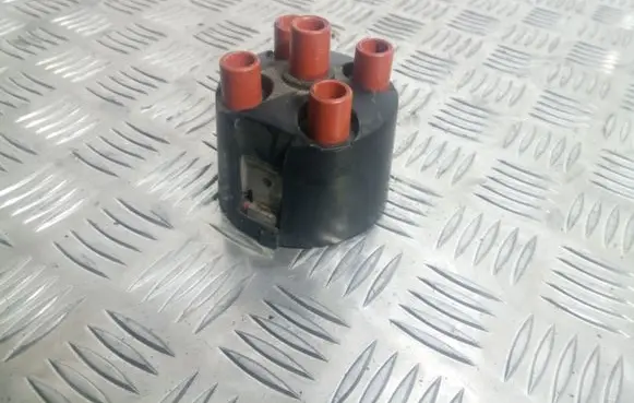 Audi 80 90 B3 Spark distributor cap