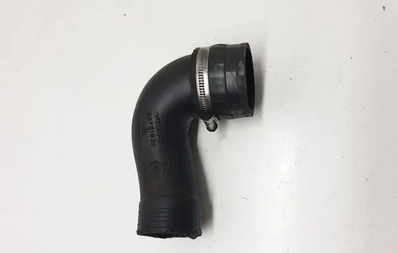Volvo XC90 Intercooler hose/pipe 30751920