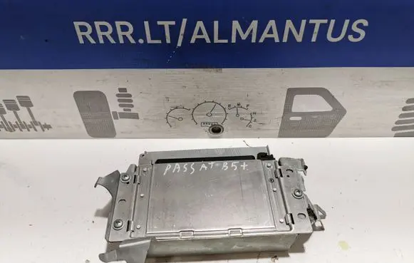 Volkswagen PASSAT B5.5 ESP (stability system) control unit 8D0907389D