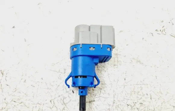 Ford Fusion II Brake pedal sensor switch BT4T9G854 BT4T9G854AA U3NFA