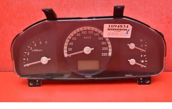 KIA Sportage Speedometer (instrument cluster) 940031F431
