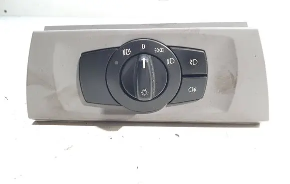 Light switch