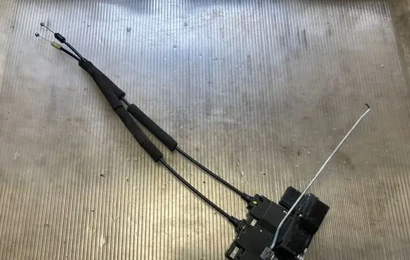 Front door lock