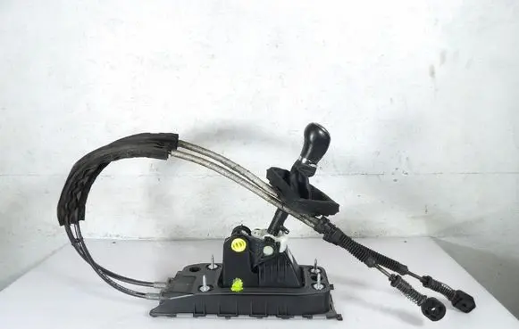 Skoda Octavia Mk3 (5E) Gear shift rod 5Q0711049AP