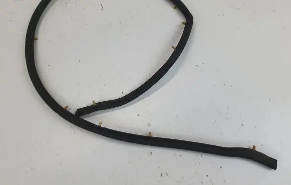 Toyota Corolla Verso AR10 Engine compartment rubber 