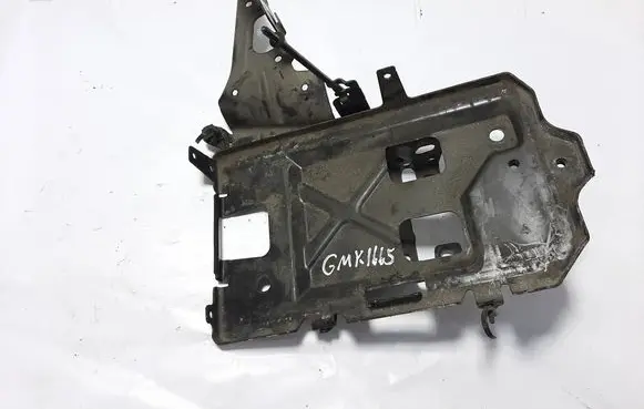 Opel Insignia B Battery box tray 84221669 84213689