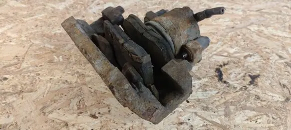 Opel Zafira A Front brake caliper