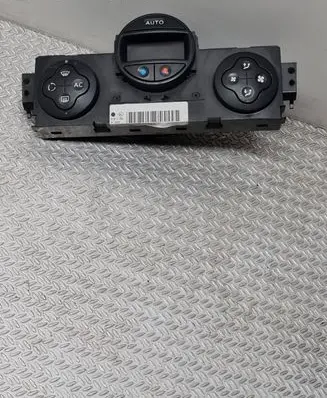 Renault Megane II Climate control unit 69340019 8200344840 N101822M
