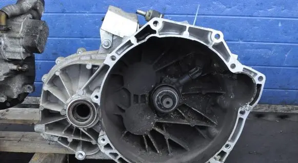 Ford Kuga II Manual 7 speed gearbox CV6R-7002-DCA