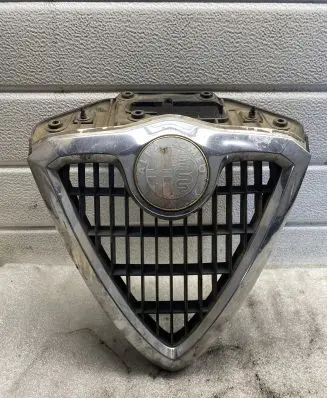Fiat Ulysse Quarter panel pressure vent 156017393