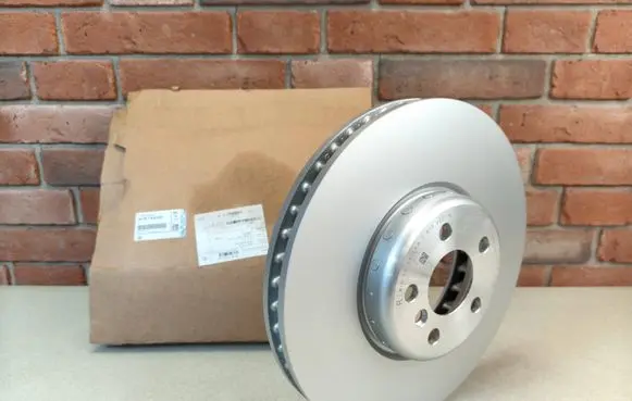 BMW 4 G22 G23 G24 G26 Front brake disc 7915322