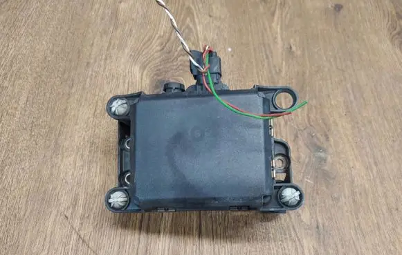 Distronic sensor radar