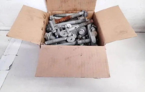 Jaguar I-Pace Nuts/bolts 