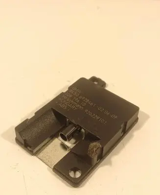 BMW 5 E60 E61 Bluetooth antenna 6928461 92022910 10819610