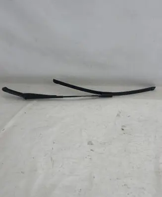 Audi A4 S4 B9 Front wiper blade arm W000059136