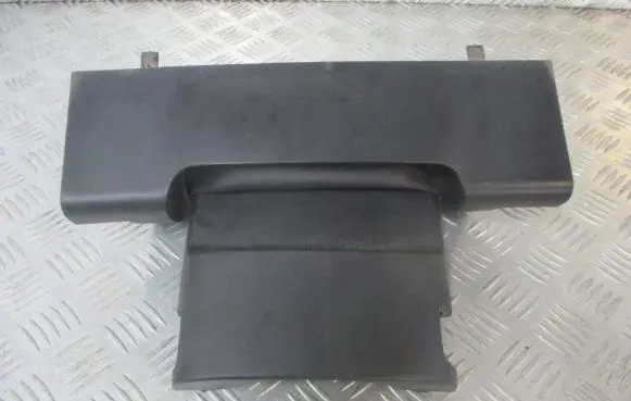 Ford Mondeo Mk III Steering wheel column trim