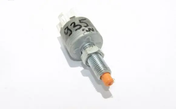 Clutch pedal sensor