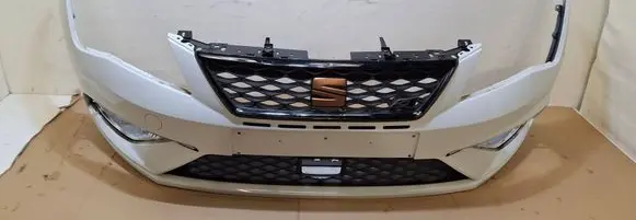 Seat Leon (5F) Front bumper 5F0807221AB
