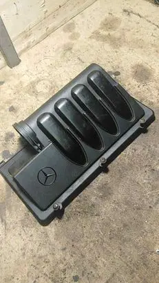 Mercedes-Benz A W168 Air filter box cover A6400900701