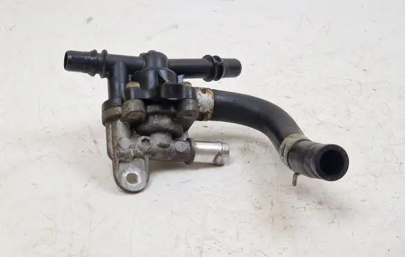 Mitsubishi Outlander Thermostat housing