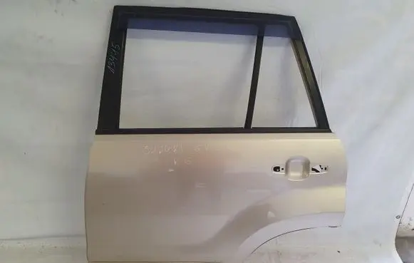 Suzuki Grand Vitara II Rear door