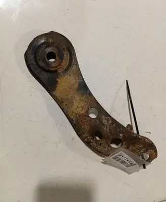 Honda Accord Engine mounting bracket 