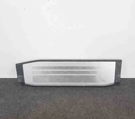 Toyota Hilux (AN10, AN20, AN30) side skirts sill cover 679170K020