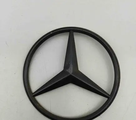Mercedes-Benz X-class W470 Manufacturer badge logo/emblem 