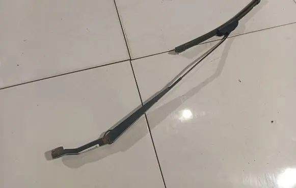 Honda Jazz Front wiper blade arm