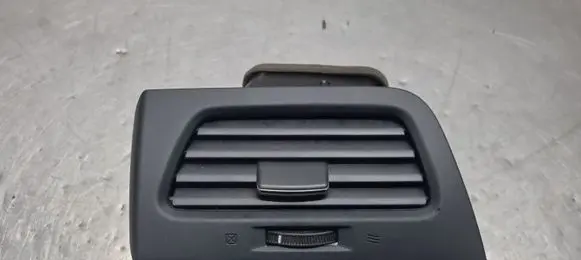 Honda CR-V Dash center air vent grill 77620TA0