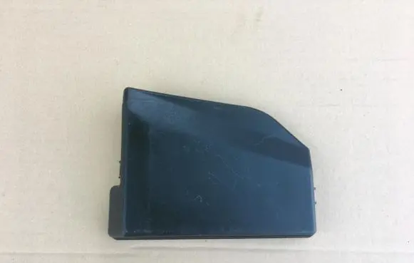 Suzuki Kizashi Fuse box cover 