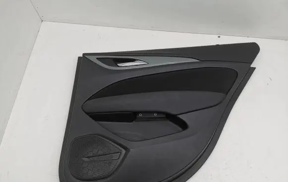 Opel Insignia B Rear door card panel trim