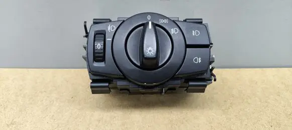 BMW 1 E81 E87 Light switch 6932794
