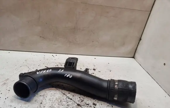 Intercooler hose/pipe