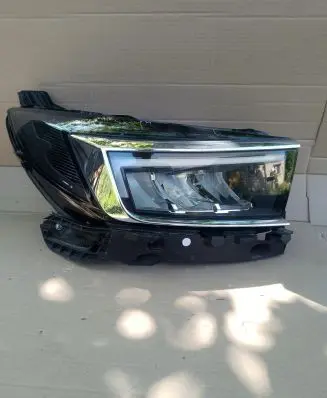 Opel Grandland X Headlight/headlamp