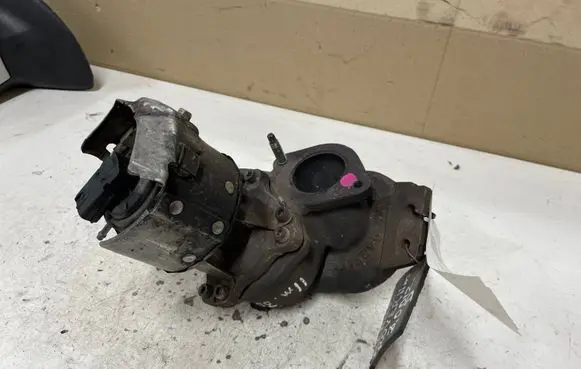 Land Rover Range Rover Sport L494 Turbo system vacuum part 7898710001