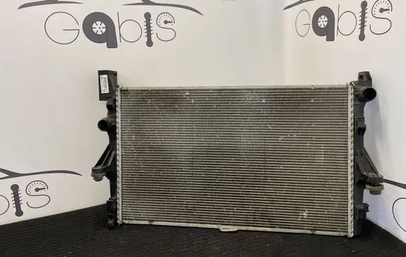 Mercedes-Benz Vito Viano W447 Coolant radiator A4475010201