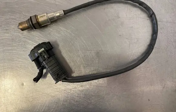 BMW 5 G30 G31 Lambda probe sensor 859385202 0281004738 178071G