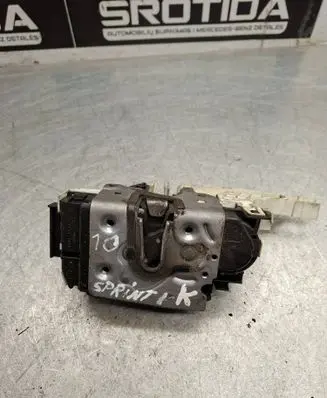 Mercedes-Benz Sprinter W906 Front door lock A9067202135 ZGS006